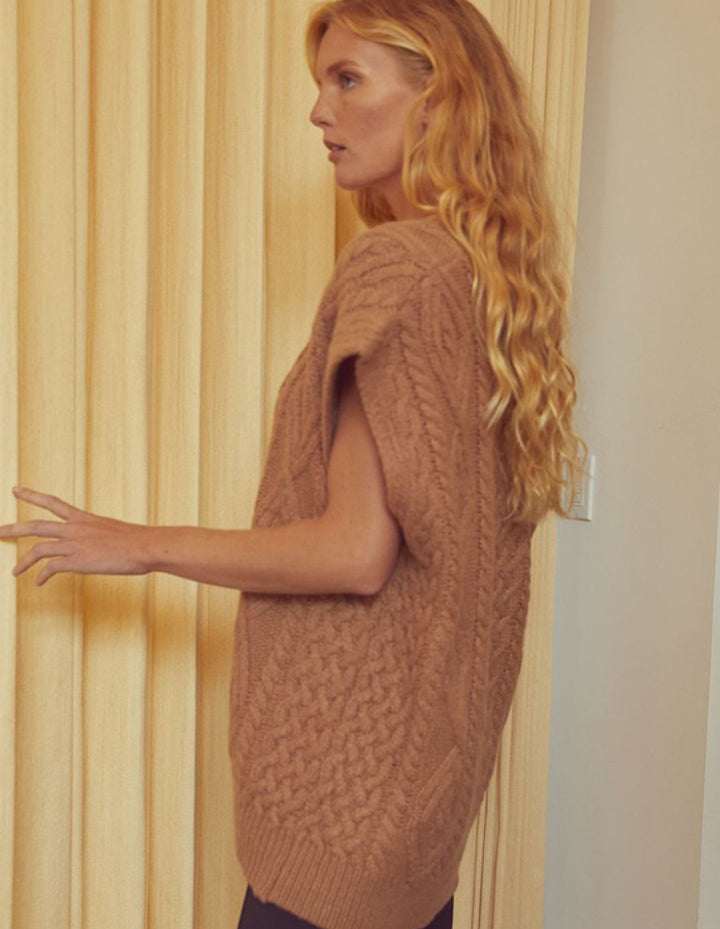 AUDREY SWEATER VEST