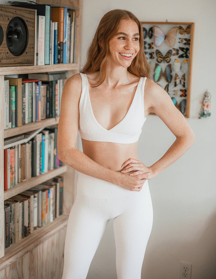 MALIBU CRINKLE V NECK BRA