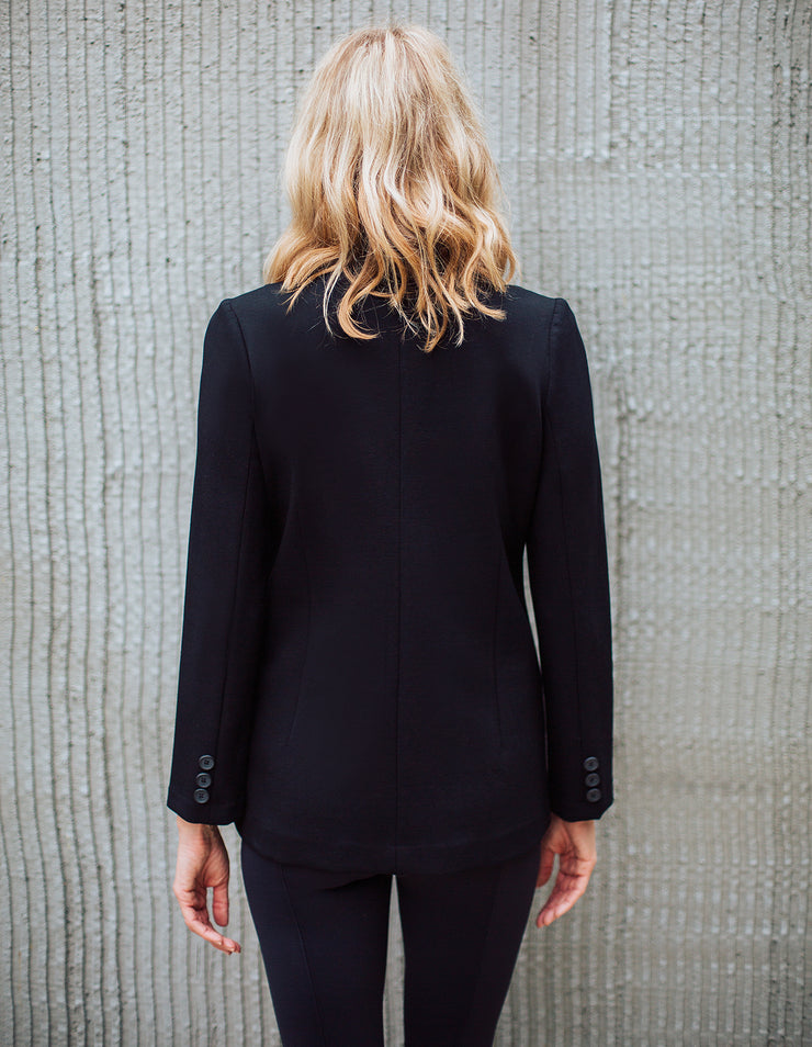 BOYFRIEND BLAZER